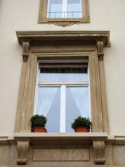 Sandsteinrestauration einer Fassade in Frankfurt IMG_0429-1x